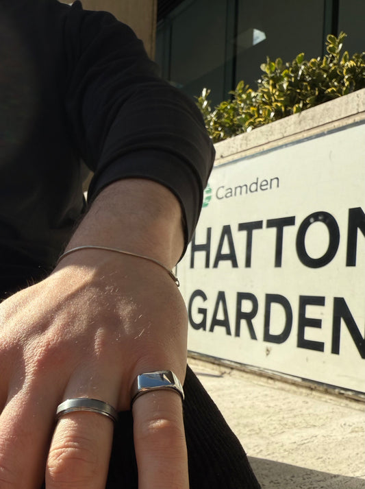 Bold Signet (Silver)