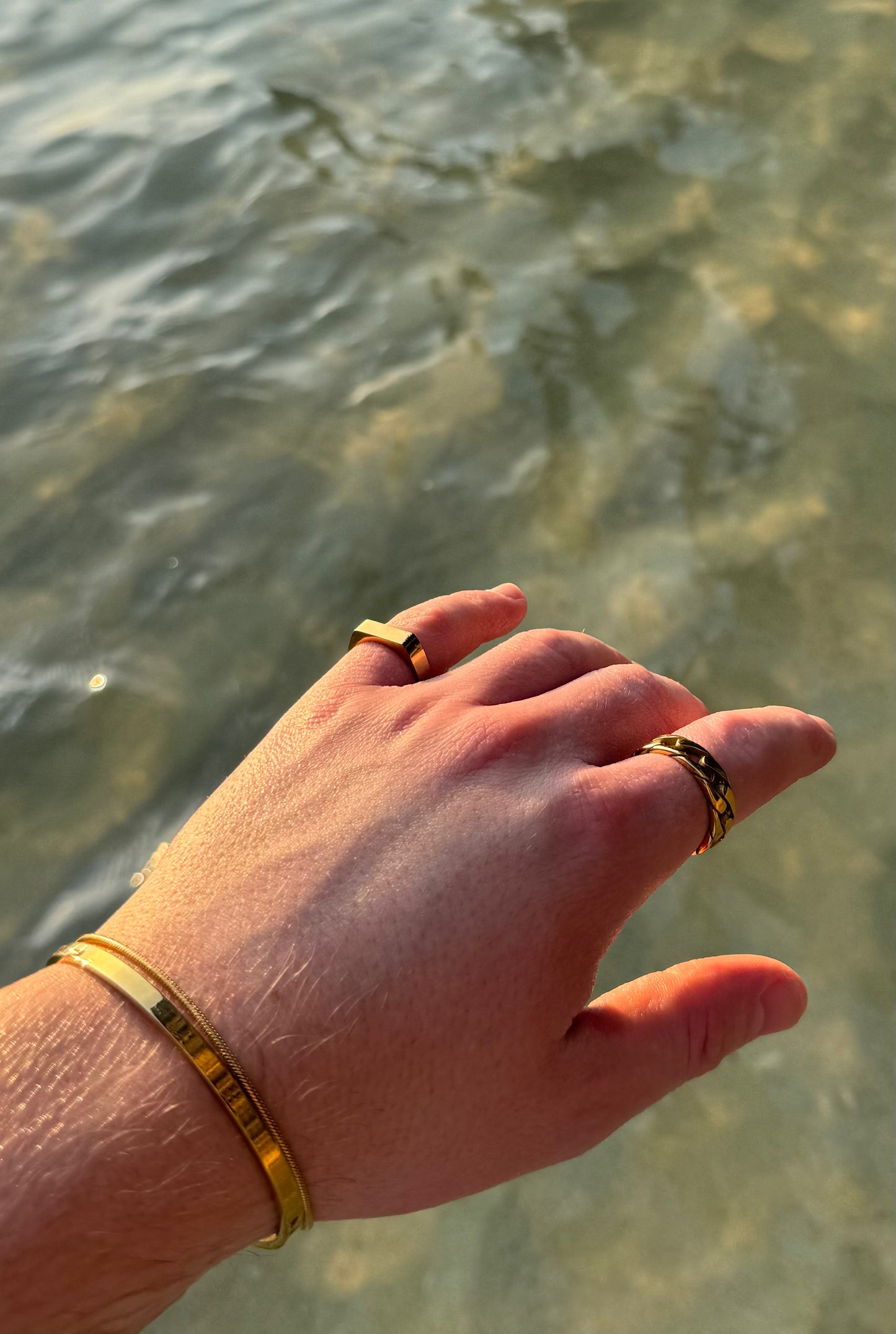 Classic Cuff (Gold) 4mm