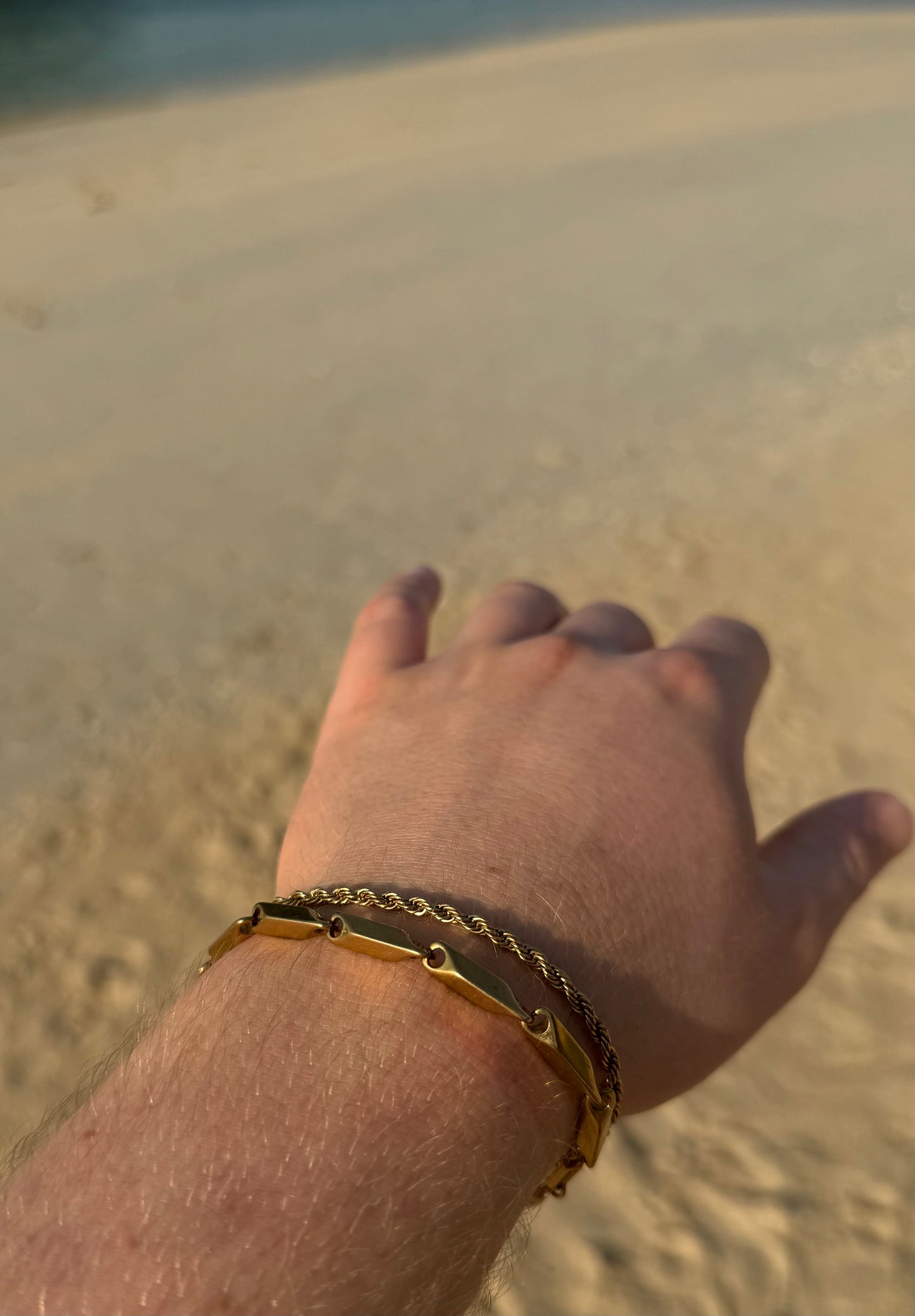 Geometric Bracelet (Gold) 4mm