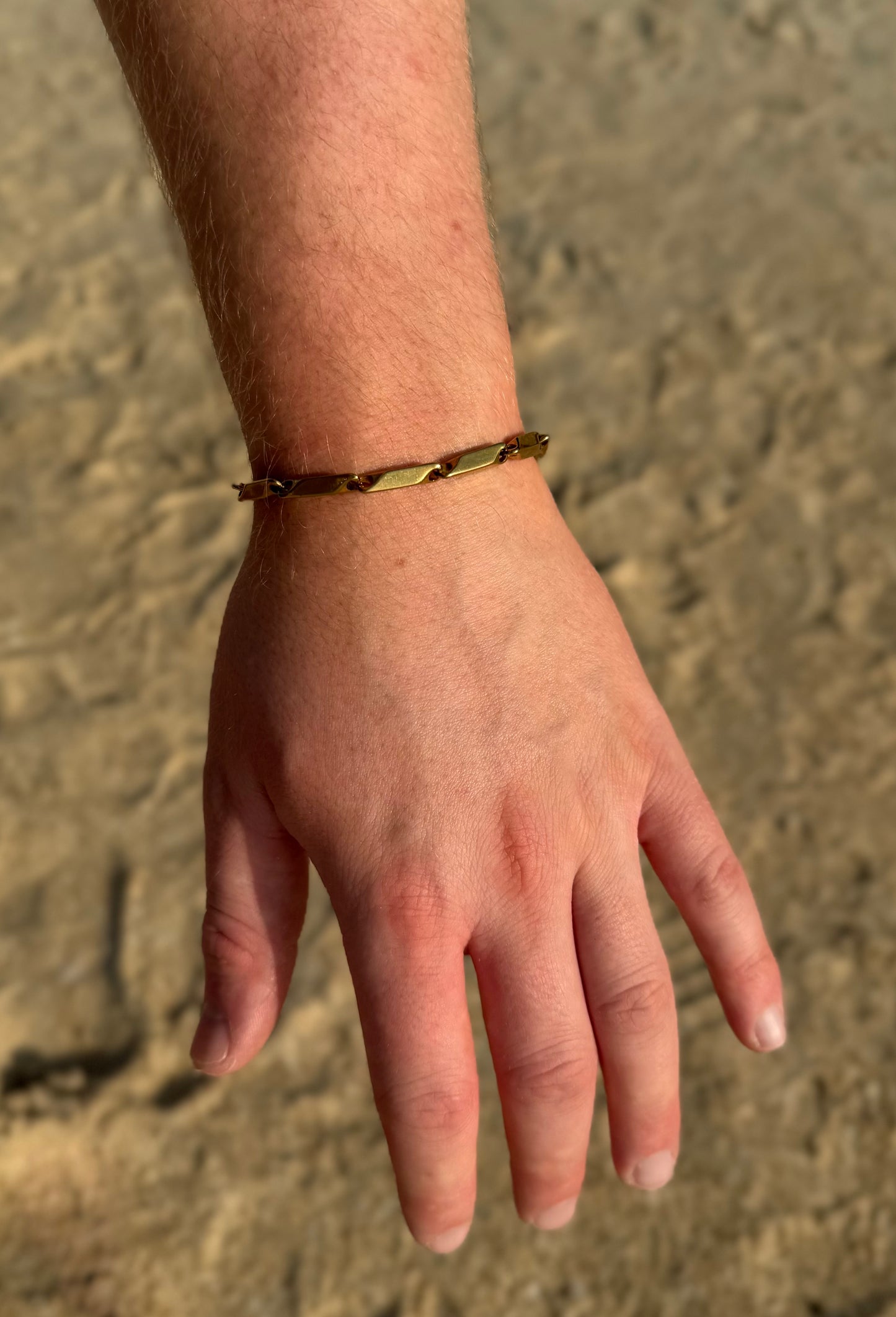 Geometric Bracelet (Gold) 4mm